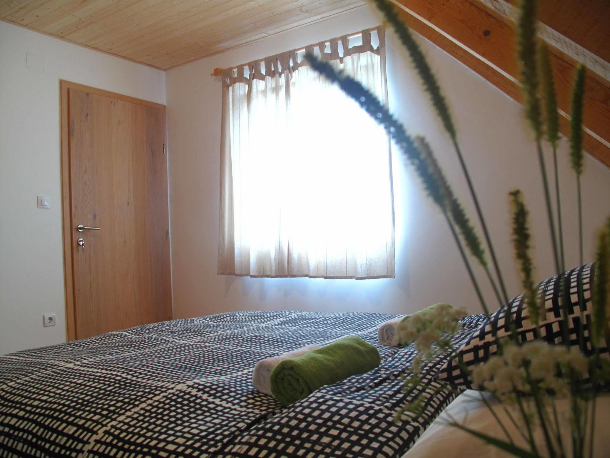 Guesthouse Bor Plitvice Lakes Plitvicka Jezera Ngoại thất bức ảnh